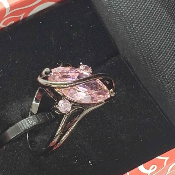 18k gold plated dipped in  black rhodium ring with 3 pink gemstone - Picture 3 of 4